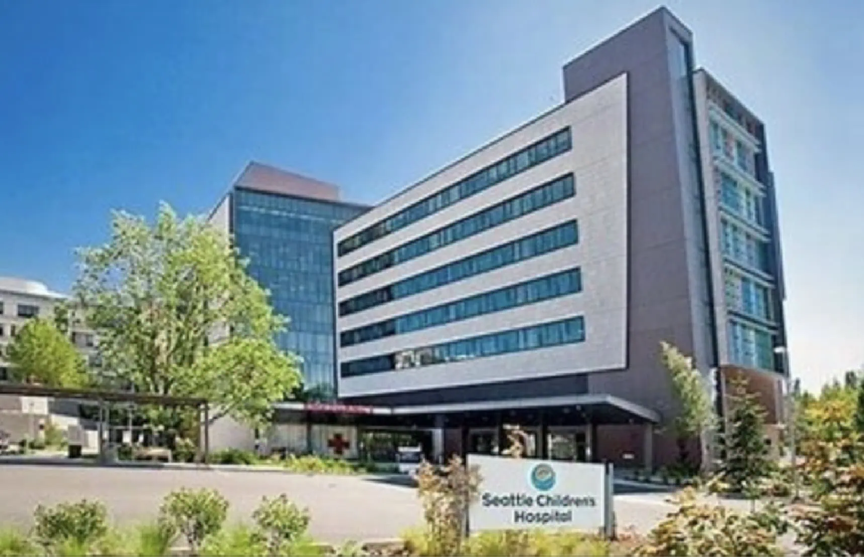 Entrance and main building for Seattle Children's Hospital